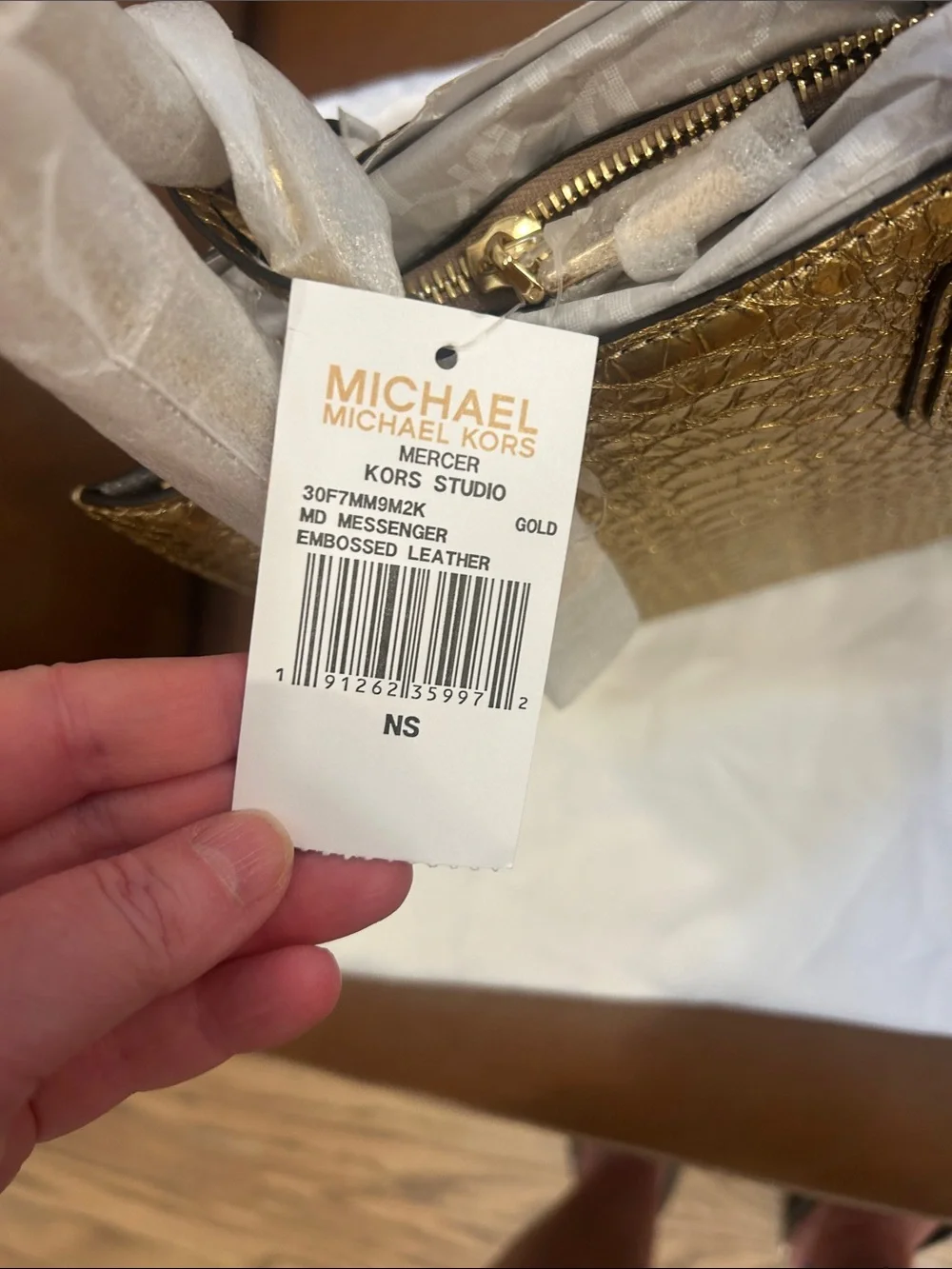 New with tags  Michael Kors Metallic Gold Textured Small Mercer